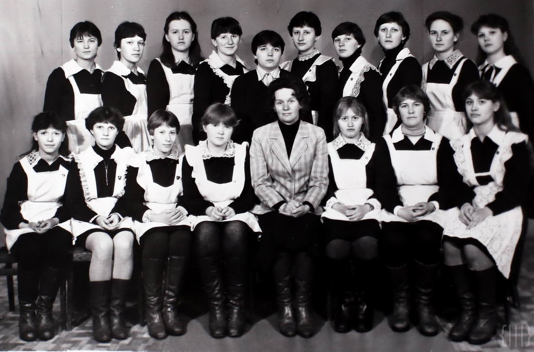 Фото 1983 года. Школа 1983. Школьники 1983. Школа 2 выпуск 1983 год. Выпускники школы 1 Валдая 1983 год.