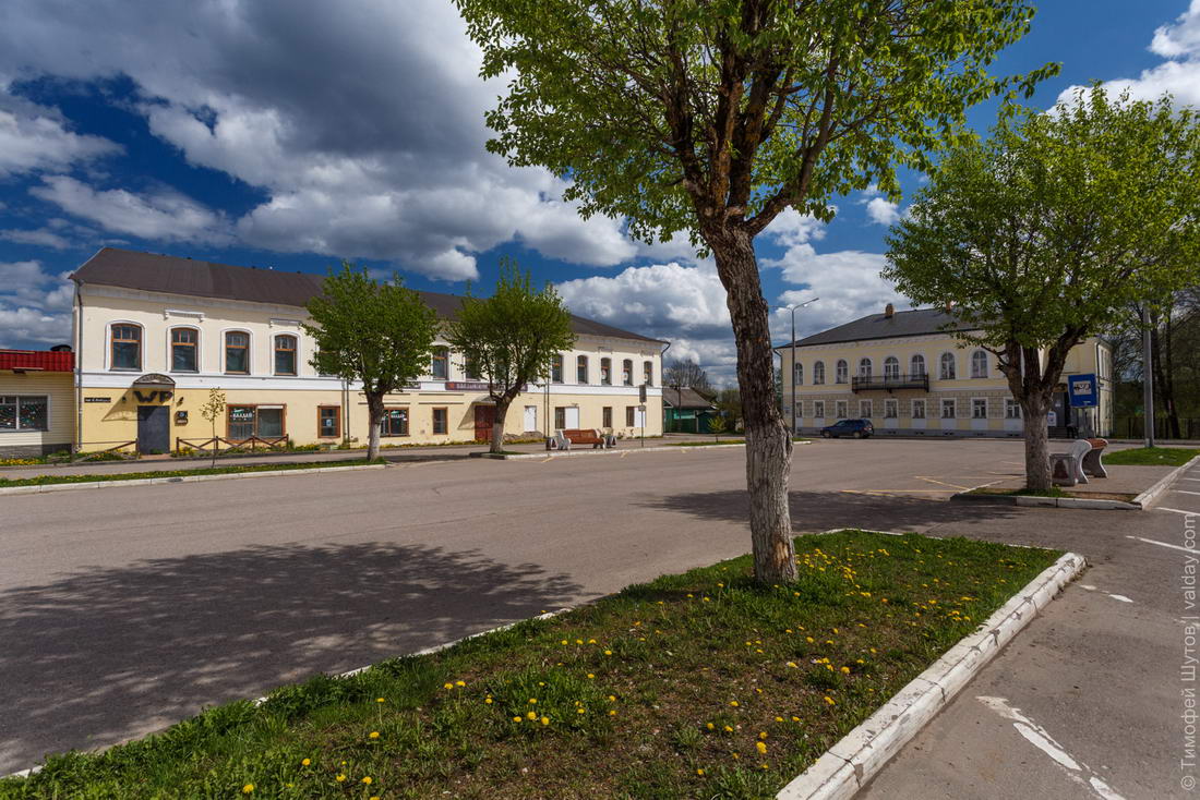 Площадь свободы валдай фото