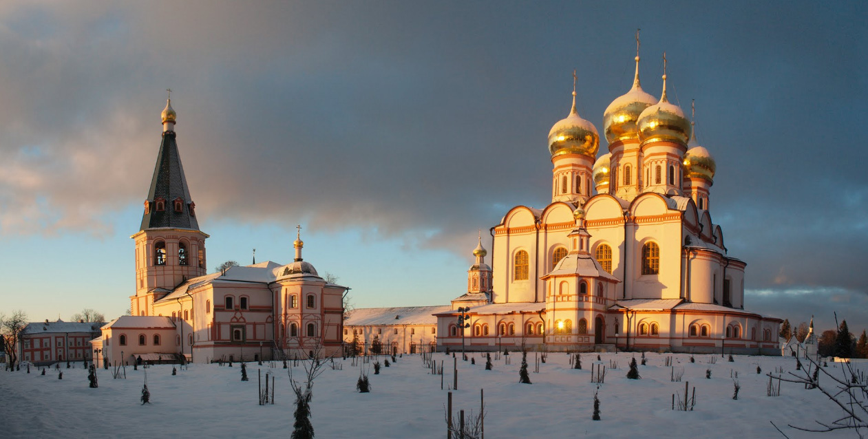 Успенский собор Иверского монастыря