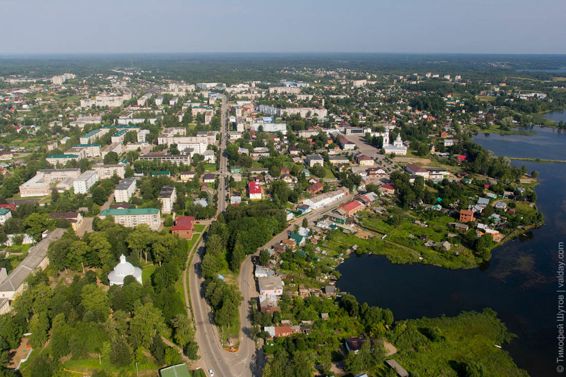 Где есть фото. Валдай панорама. Город Валдай сверху. Вика Валдай. Валдай панорама города.