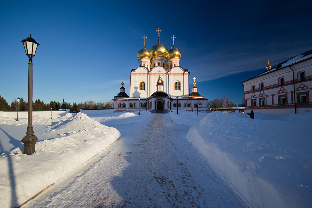 Успенский собор Иверского монастыря