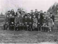 Сотрудники ВНИГС. 1948 год. Фото предоставлено А. Шалаевым